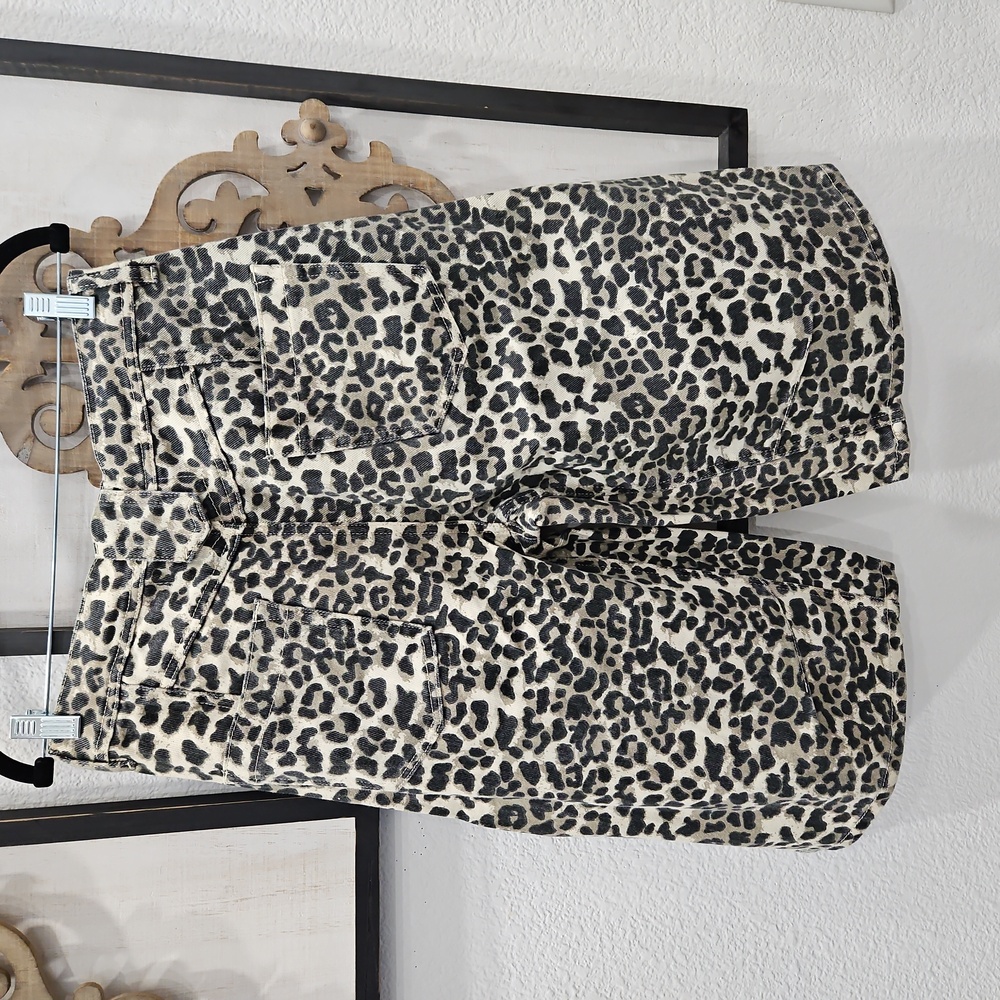 Leopard Print Drawstring Bermuda Shorts - Cream &… - image 4